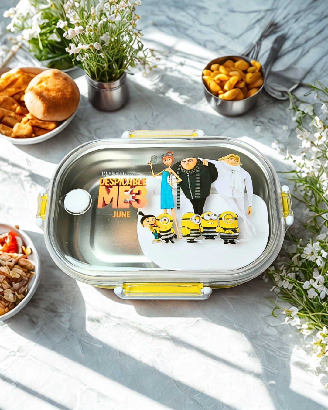 Despicable ME3 Lunch Box